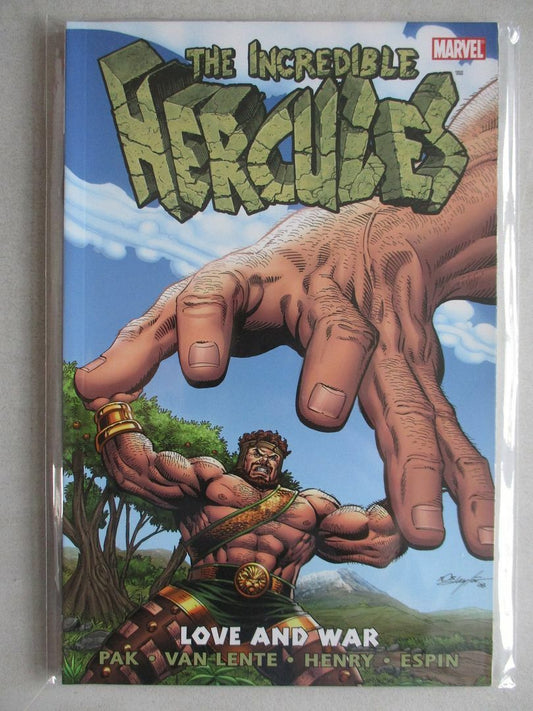 Incredible Hercules - Love and War - Paperback