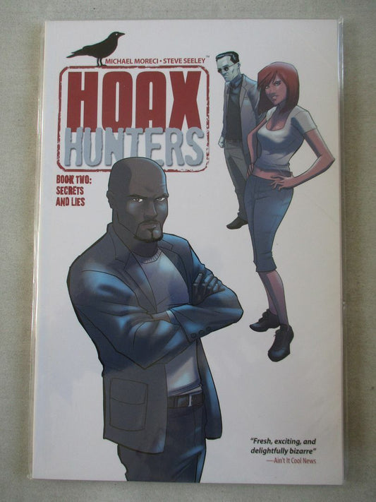 Hoax Hunters Vol. 2 - Secrets & Lies - Paperback