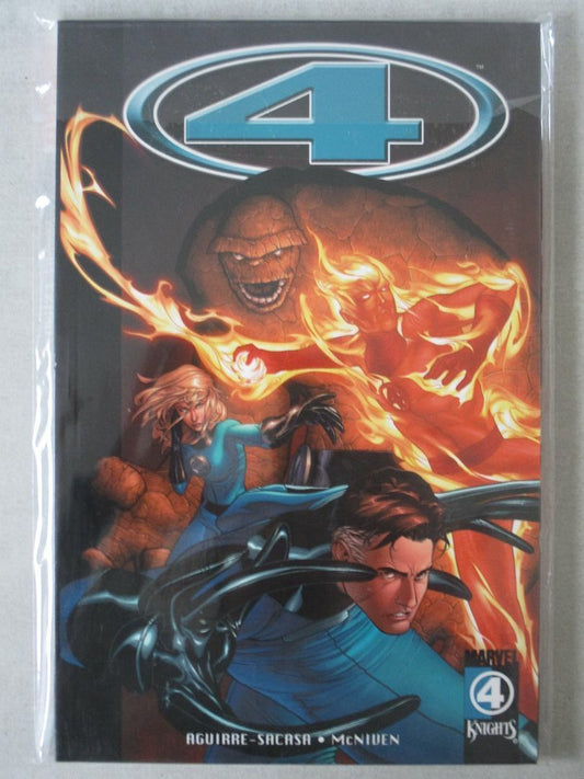 Marvel Knights 4 Vol. 1 - Wolf at the Door - Paperback