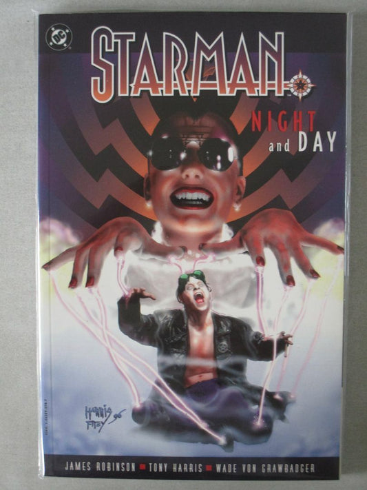 Starman - Night & Day - Paperback (1)