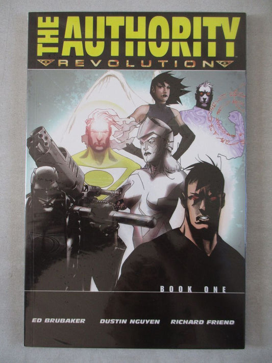 Authority Vol. 7 - Revolution Book 1 - Paperback